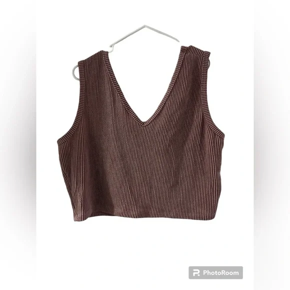 NWOT White Birch ribbed cropped tank - Picture 1 of 4